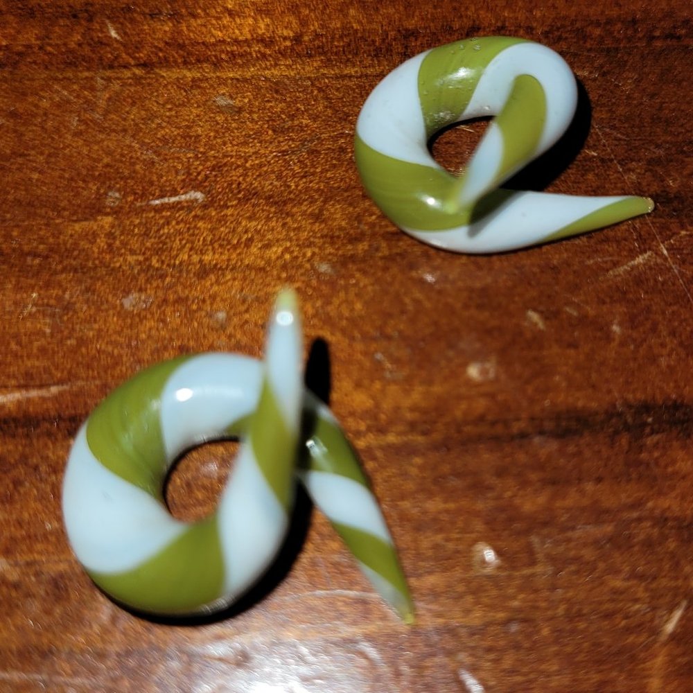 2 tone glass 2 Guage earrings